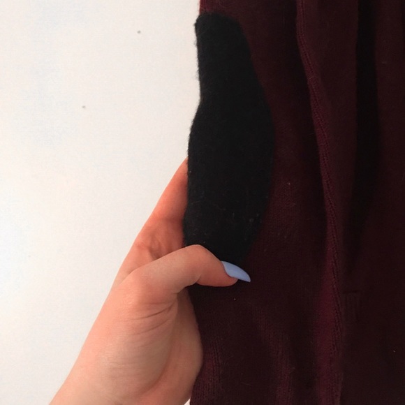 Maroon knitted sweater with elbow pads - Picture 4 of 5